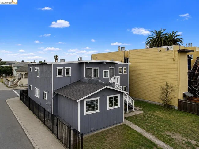 402 Bissell Ave Richmond, CA 94801 photo 3