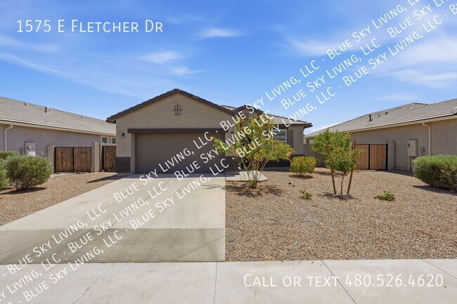 1575 E Fletcher Dr Casa Grande, AZ 85122 photo 2