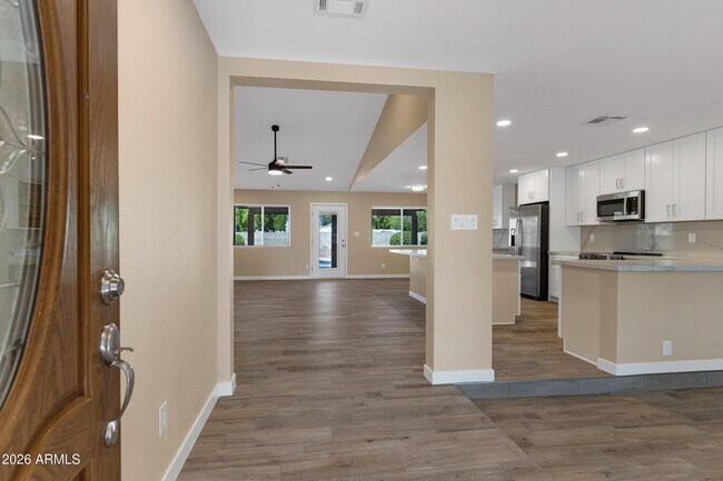 18408 N 46th Dr Glendale, AZ 85308 photo 5