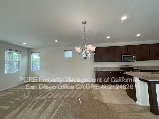 1321 Pershing Rd Chula Vista, CA 91913 photo 2