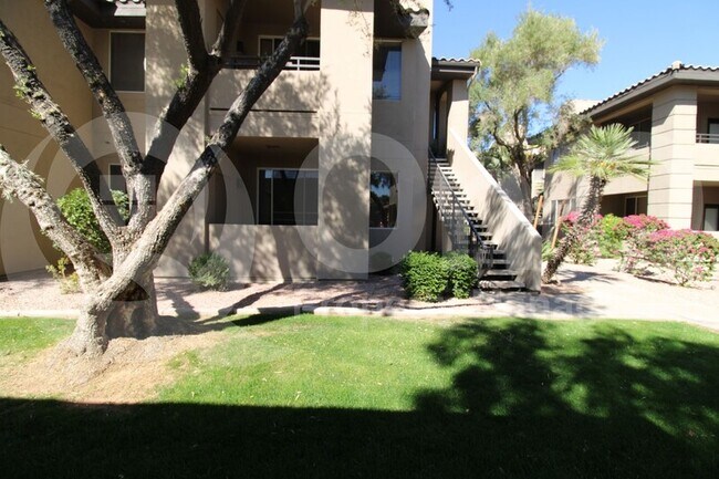 7009 E Acoma Dr Scottsdale, AZ 85254 photo 2