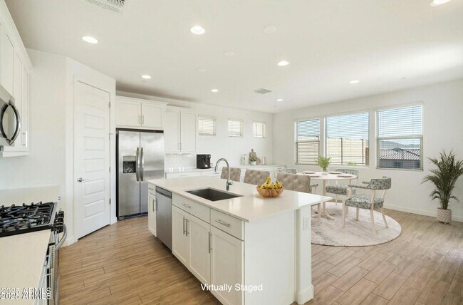 31957 N 125th Ave Peoria, AZ 85383 photo 3