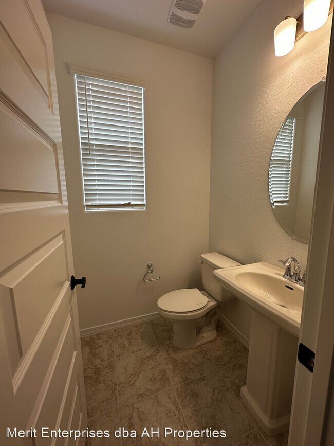 31970 N 123rd Ln Peoria, AZ 85383 photo 2