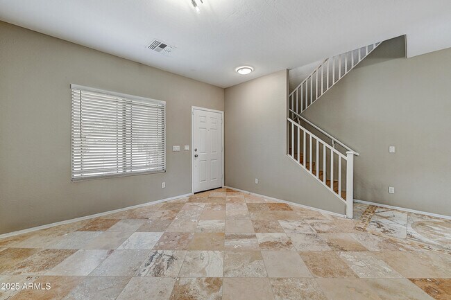 17817 W Acapulco Ln photo 5