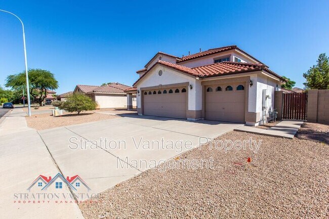 2145 E Longhorn Pl Chandler, AZ 85286 photo 2