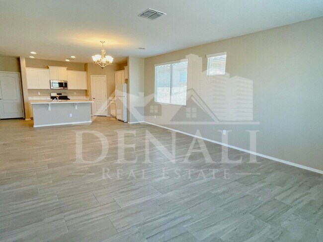 12437 N 174th Ln Surprise, AZ 85388 photo 5