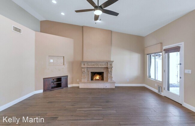 5664 E Kings Ave Scottsdale, AZ 85254 photo 2