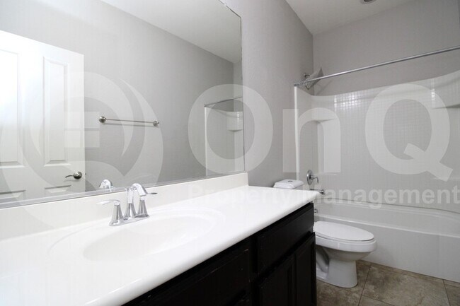 943 E Jacob St Chandler, AZ 85225 photo 4