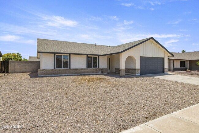 2691 W McNair St Chandler, AZ 85224 photo 3