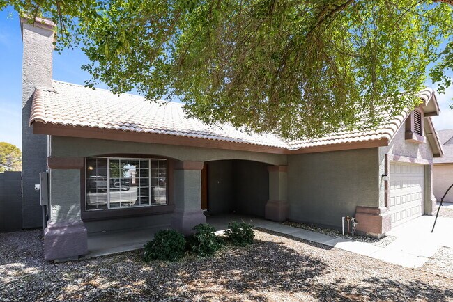 5307 N 79th Dr photo 5