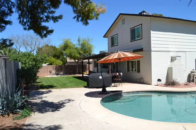 2248 S Saratoga Mesa, AZ 85202 photo 2