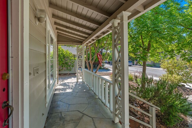 Downtown Napa 3 Bed 2 Bath Single Level Home photo 5
