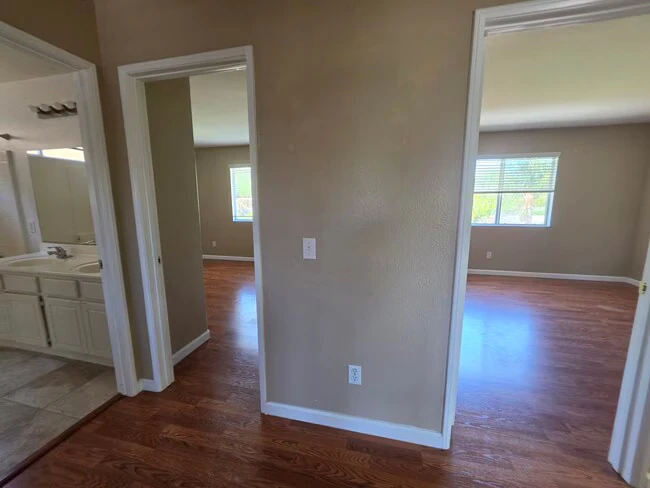 23752 Pepperleaf St Murrieta, CA 92562 photo 5
