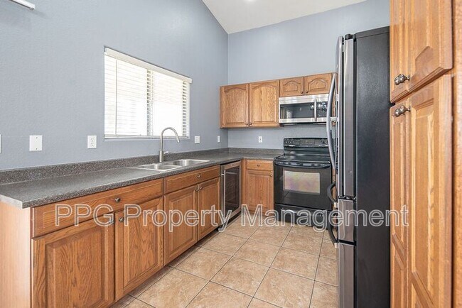 15500 N 136th Ln Surprise, AZ 85374 photo 5