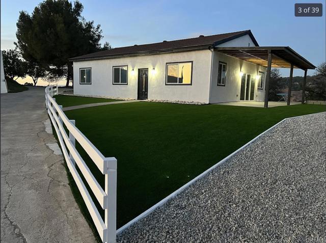 1533 Avohill Dr Bonsall, CA 92003