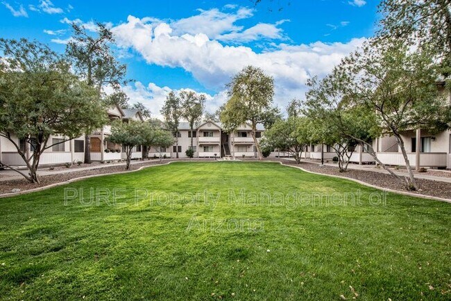 616 S Hardy Dr Tempe, AZ 85281 photo 2