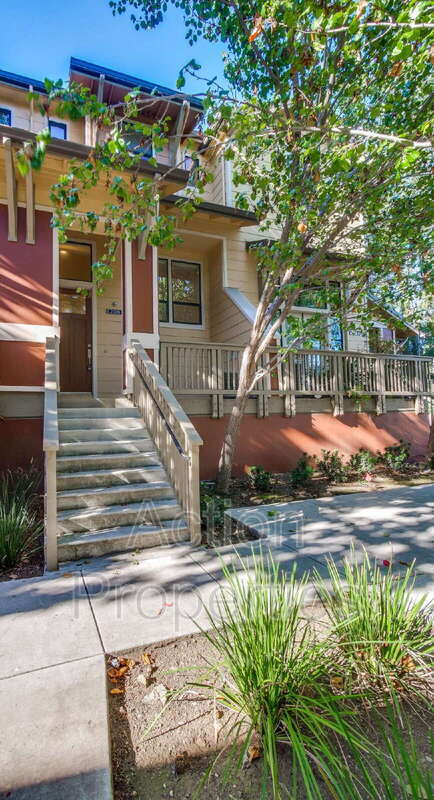 4206 Rickeys Way Palo Alto, CA 94306 photo 2