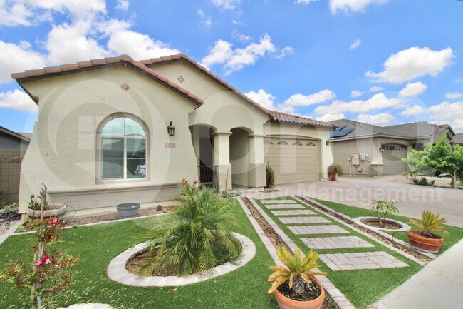 15078 W Roosevelt St Goodyear, AZ 85338 photo 3