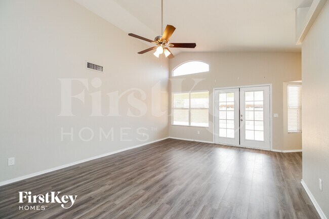4323 Aspen Ave Mesa, AZ 85206 photo 4