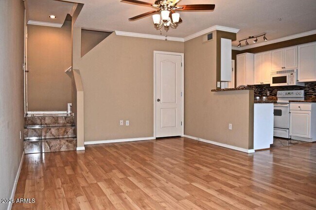 1701 E Colter St Phoenix, AZ 85016 photo 3