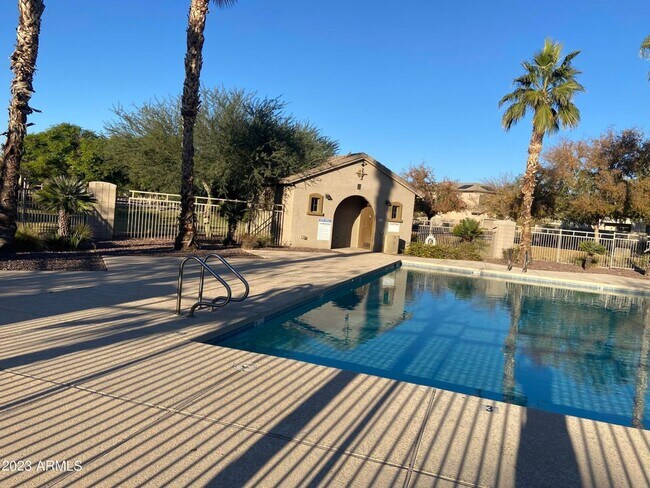 3364 W Hayduk Rd Phoenix, AZ 85339 photo 5