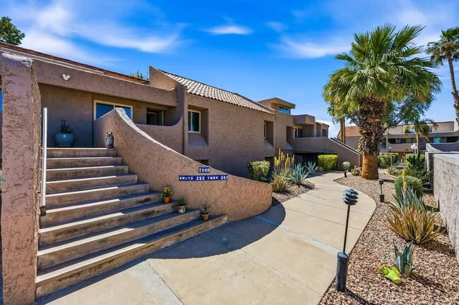 7340 N Vía Camello Del Norte Scottsdale, AZ 85258 photo 2