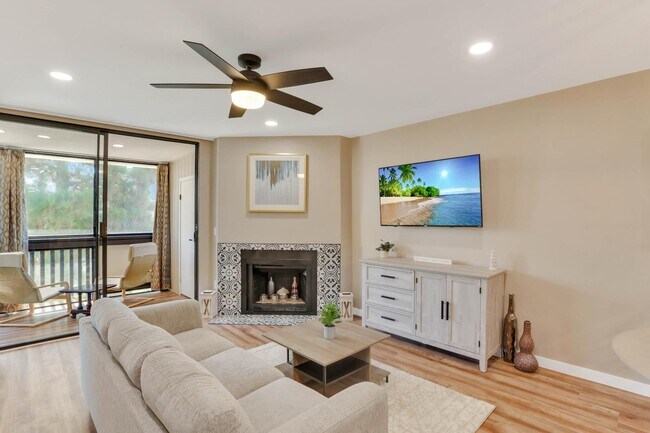 3098 Rue D’Orleans San Diego, CA 92110 photo 2