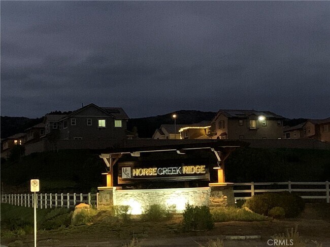 231 Dun Blazer Wy Fallbrook, CA 92028 photo 4