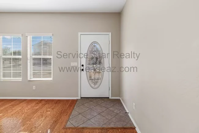 15015 N 172nd Ln Surprise, AZ 85388 photo 4