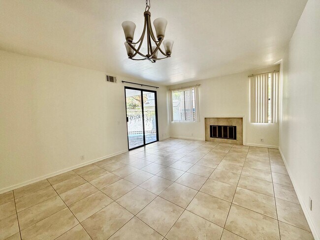 2236 River Run Dr San Diego, CA 92108 photo 5