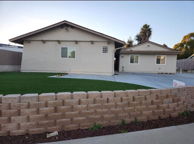 239 Malito Ct photo 5