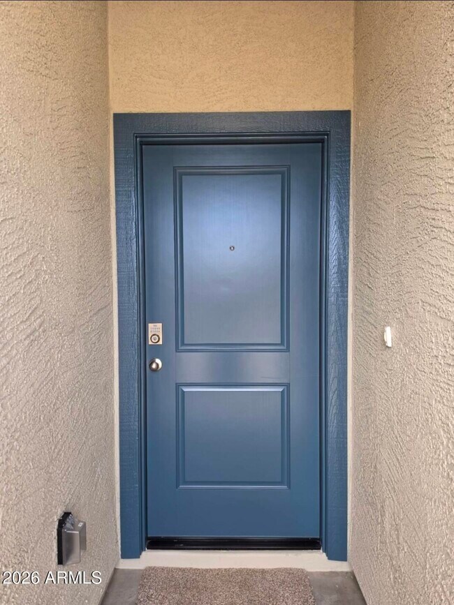 18399 W Buckskin Trl Surprise, AZ 85387 photo 4