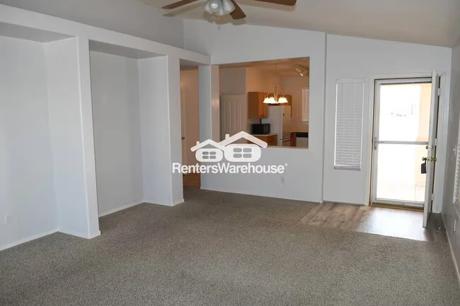 15338 W Banff Ln Surprise, AZ 85379 photo 4