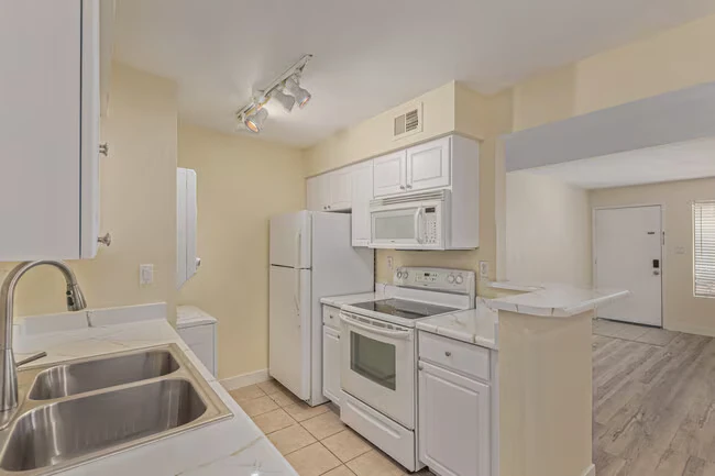 5995 N 78th St Scottsdale, AZ 85250 photo 5