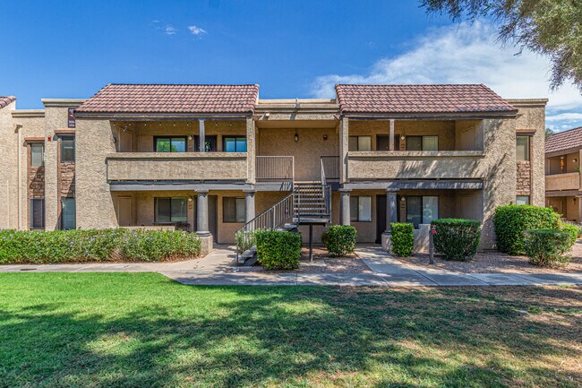 5995 N 78th St Scottsdale, AZ 85250 photo 3