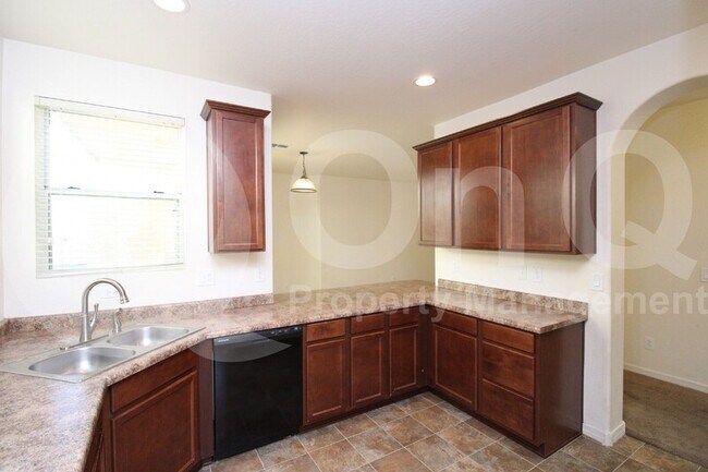 3939 E Edna Dr Gilbert, AZ 85296 photo 5