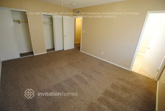 4222 W Denton Ln Phoenix, AZ 85019 photo 5