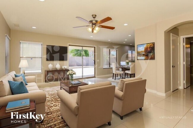 7159 W Stella Ave Glendale, AZ 85303 photo 4