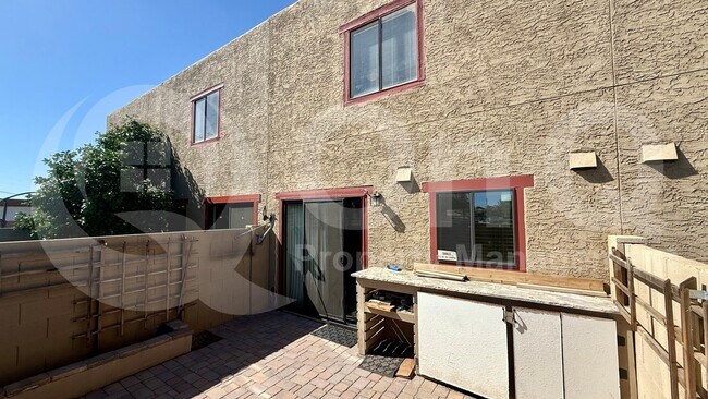 2724 W McLellan Blvd Phoenix, AZ 85017 photo 5