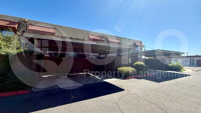 2724 W McLellan Blvd Phoenix, AZ 85017 photo 2