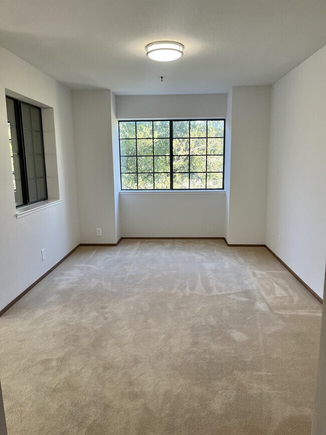 190 Redhawk Rd Novato, CA 94949 photo 4