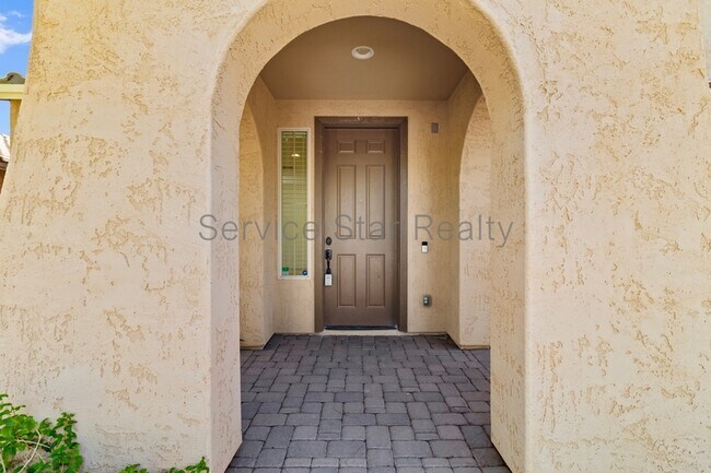 31222 N 26th Glen Phoenix, AZ 85085 photo 4