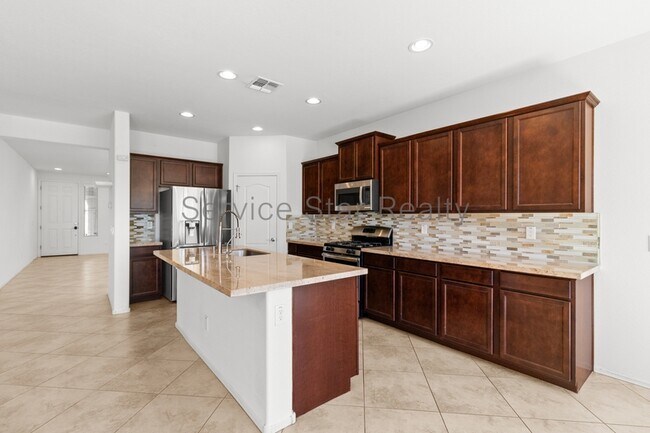 31222 N 26th Glen Phoenix, AZ 85085 photo 5