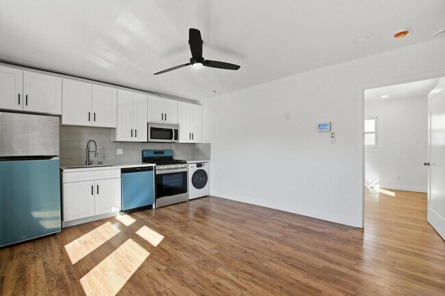 312 Brookes Ave San Diego, CA 92103 photo 5