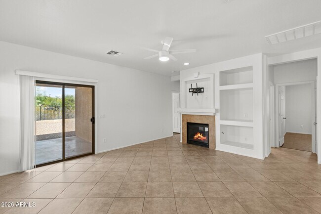 33521 N 26th Ave Phoenix, AZ 85085 photo 3