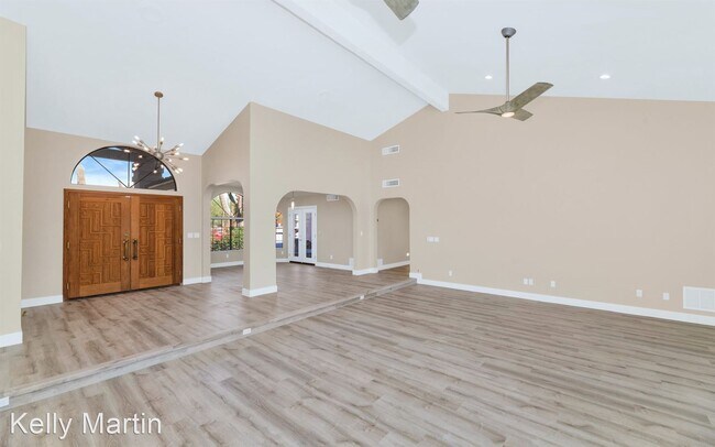 8633 E Camino Del Monte Scottsdale, AZ 85255 photo 2