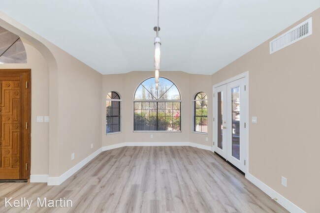 8633 E Camino Del Monte Scottsdale, AZ 85255 photo 5