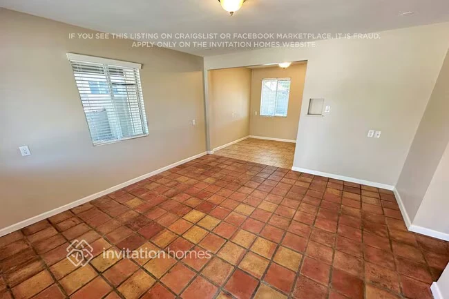 4402 S Park Dr Tempe, AZ 85282 photo 3