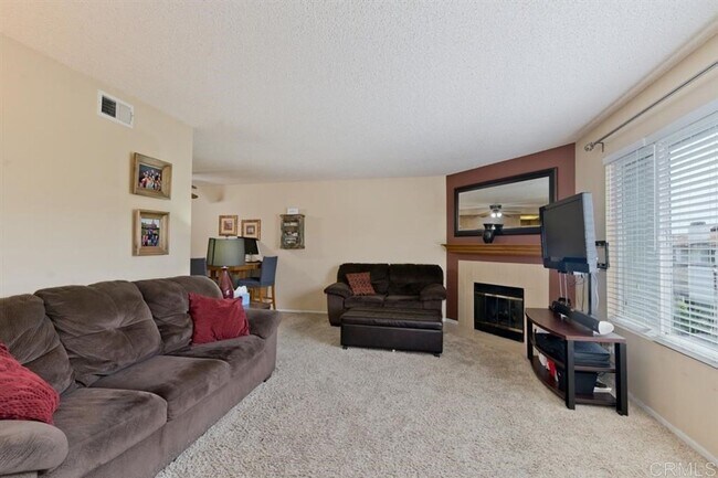 10235 Bell Gardens Dr photo 4