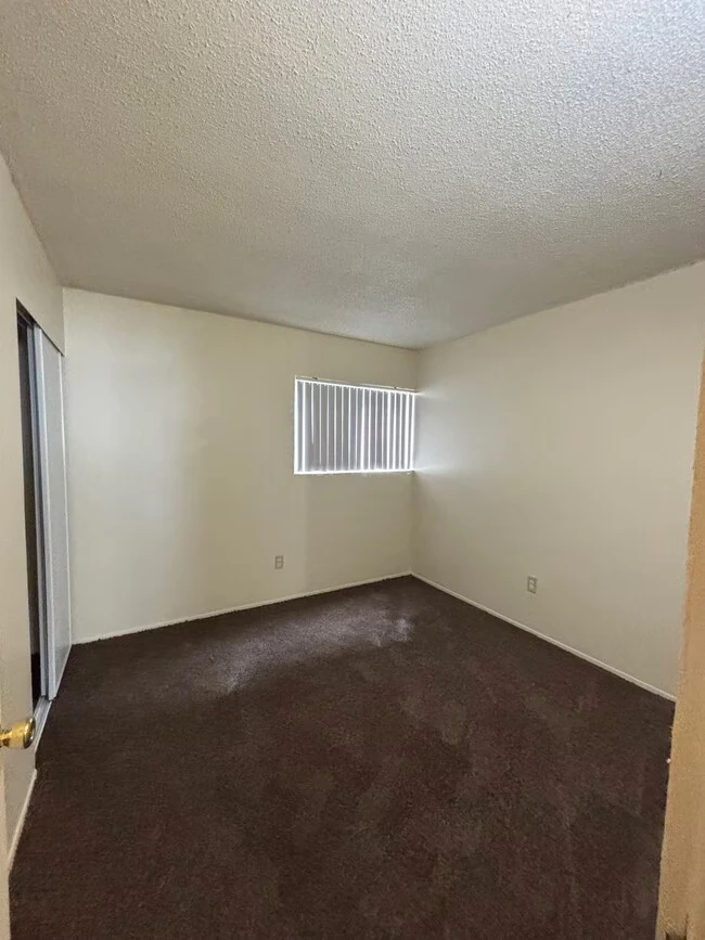 Island Gardens Apartments - Affordable photo 5